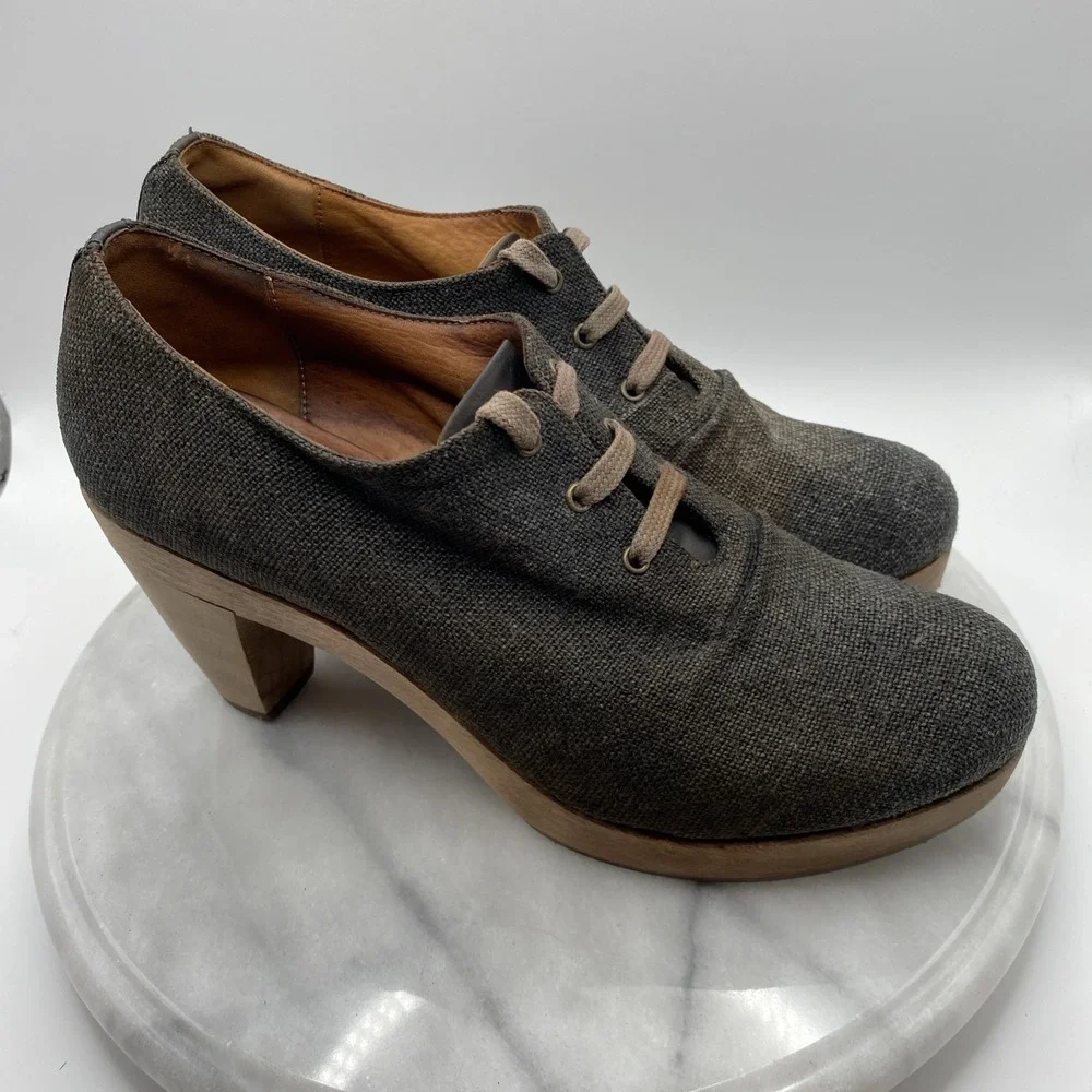 COCLICO lace up